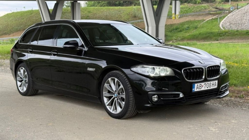 bmw-rad-5-touring-luxury-135kw-big-3