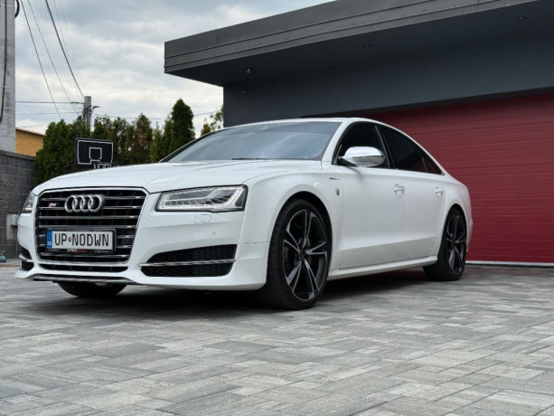 audi-s8-karbon-keramicke-brzdy-700ps-mtm-big-2
