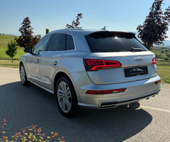 audi-q5-s-line-20-tfsi-quatrro-big-2