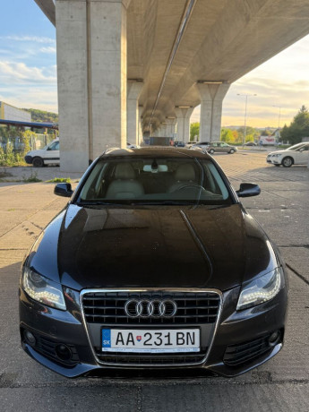 audi-a4-avant-20tdi-automat-big-0