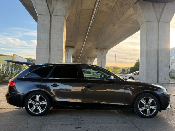 audi-a4-avant-20tdi-automat-big-2