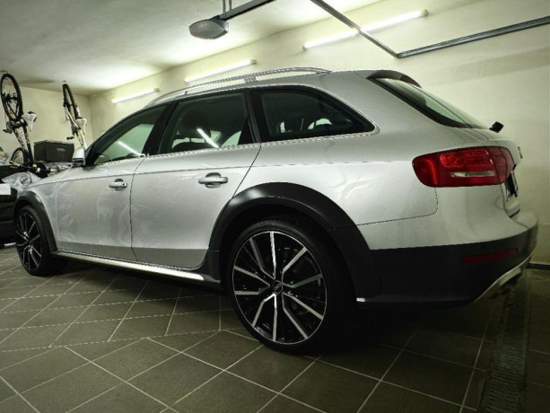 audi-a4-allroad-20tdi-komfort-1majitel-len-79-000-km-20-disky-v-tp-top-stav-big-2
