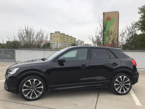 audi-sq2-suvhatchback-221kw-automat-big-1