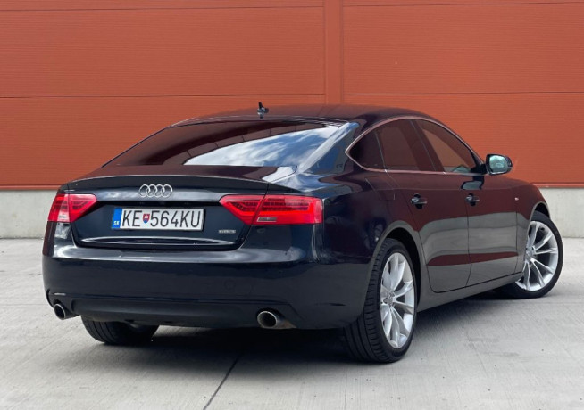 audi-a5-sportback-30-tdi-s-line-quattro-s-tronic-180kw-big-3