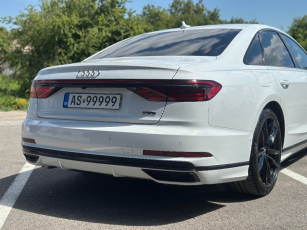 audi-a8-55-30-tfsi-mhev-v6-quattro-tiptronic-250kw340hp-a8-big-1