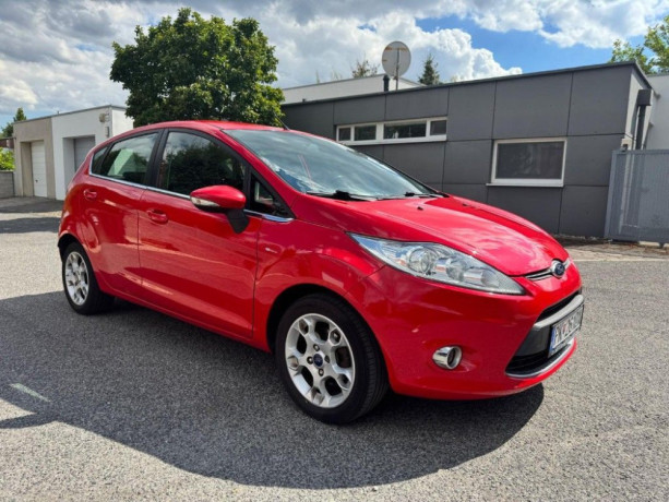 ford-fiesta-14-duratec-16v-trend-71kw96hp-m5-big-2