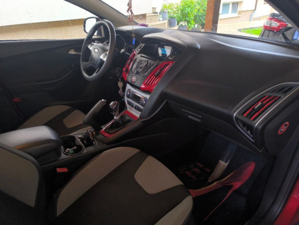 ford-focus-10-ecoboost-ford-werke-gmbhdeum1damt6-big-3