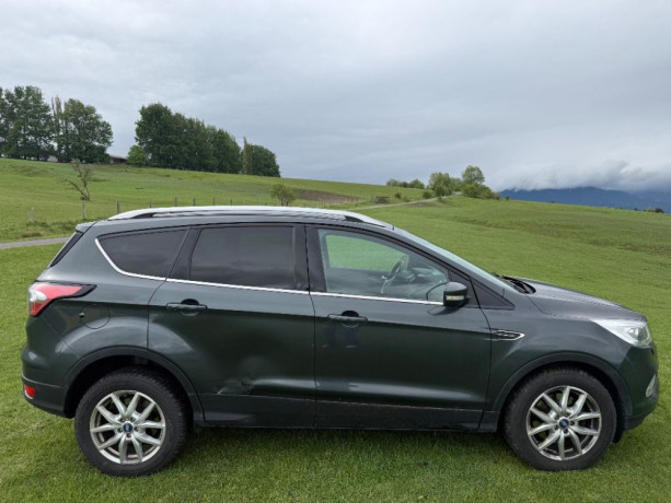 ford-kuga-15-tdci-duratorq-at-88kw120hp-a6-big-0