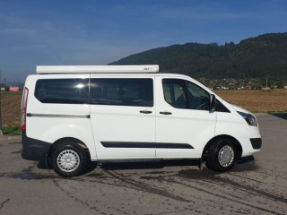 ford-tourneo-custom-8-miest-resp-obytna-verzia-pre-dvoch