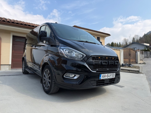 ford-tourneo-custom-20-tdci-130-titanium-l1-t320-at-big-1