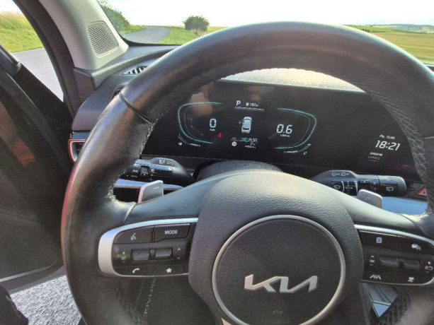 kia-sportage-16-t-gdi-mhev-gold-at-110kw150hp-a7-big-3