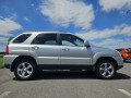 kia-sportage-2009-small-2