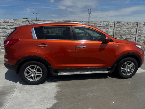 kia-sportage-20-crdi-4wd-100kw136hp-m6-big-1