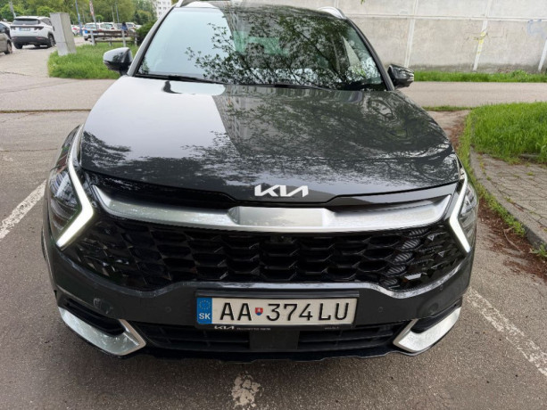 kia-sportage-16-crdi-mhev-platinum-at-100kw136hp-a7-big-3