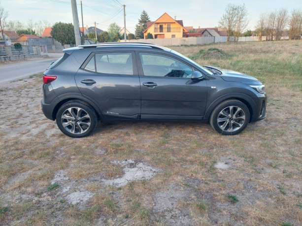 kia-stonic-14-d-cvvt-silver-big-2