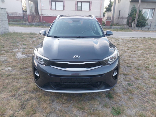 kia-stonic-14-d-cvvt-silver-big-0