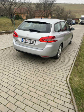 peugeot-308-breaksw-308-sw-12-e-thp-130k-allure-96kw130hp-m6-big-1