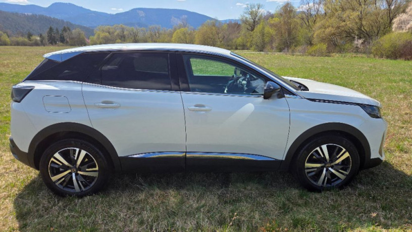 peugeot-3008-12-puretech-130k-allure-pack-96kw130hp-m6-big-2