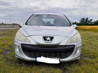 peugeot-308-16-hdi-automat-len-174-000-km-letne-gumy-na-diskoch-a-dialnicna-znamka-v-cene