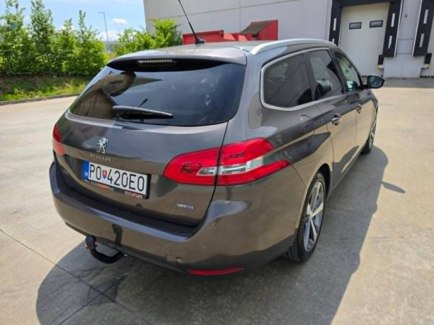 peugeot-308-16-bluehdi-style-stopstart-88kw120hp-m6-big-1