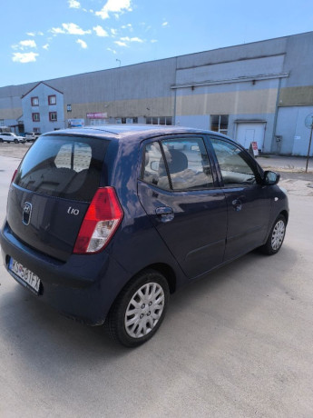hyundai-i10-11i-comfort-49kw66hp-m5-big-0