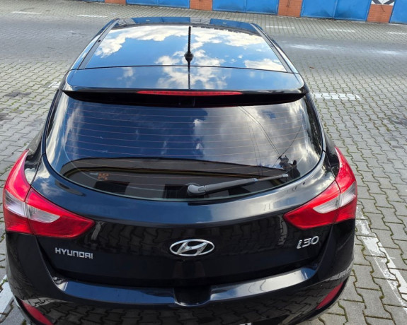 hyundai-i30-16-crdi-dohc-16v-comfort-81kw110hp-m6-big-2