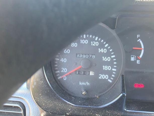 hyundai-galloper-25-td-tc-ac-74kw100hp-m5-big-2