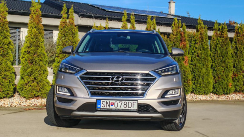 hyundai-tucson-suvcombi-136kw-automat-big-2