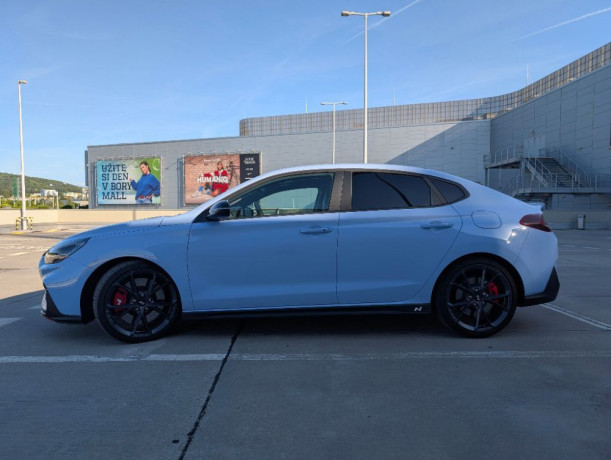 hyundai-i30-n-20-t-gdi-n-performance-206kw280hp-m6-big-2