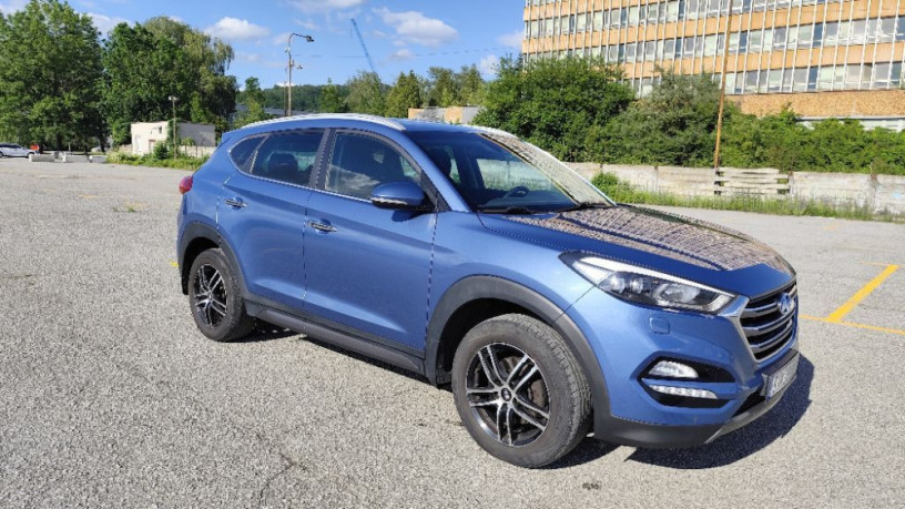 hyundai-tucson-16-gdi-style-97kw132hp-m6-big-0