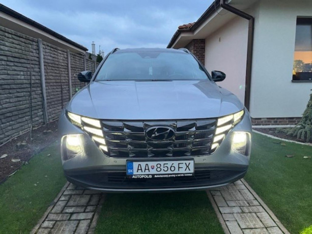 hyundai-tucson-suv-1101kw-manual-big-1