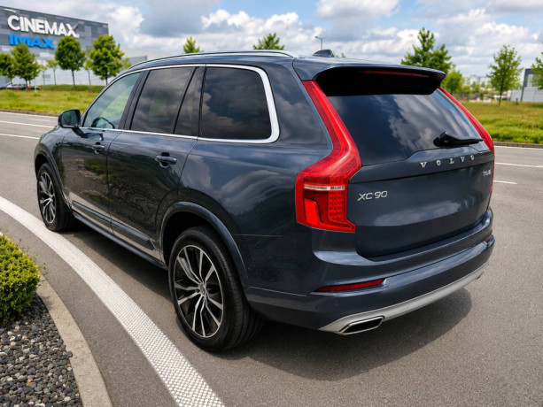 volvo-xc90-inscription-top-stav-full-vybava-big-3