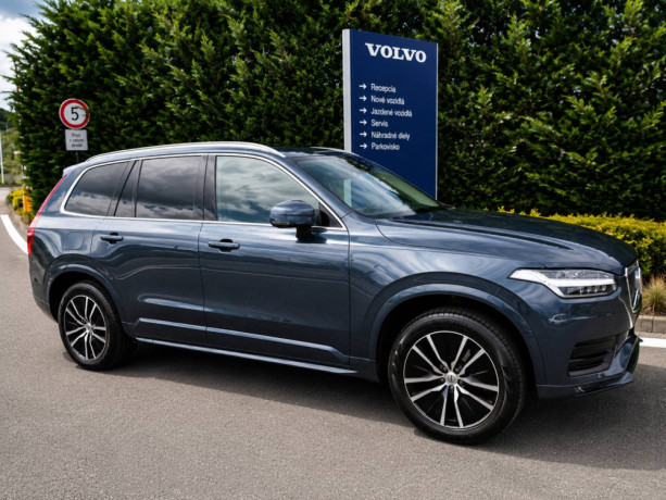 volvo-xc90-inscription-top-stav-full-vybava-big-1