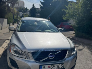 volvo-xc60-malo-jazdene-jediny-majitel-d3-awd-summum-geartronic-120kw163hp-a6