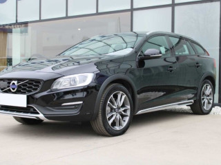 volvo-v60-cross-country-2018-awd-d4-2400ccm-134000km
