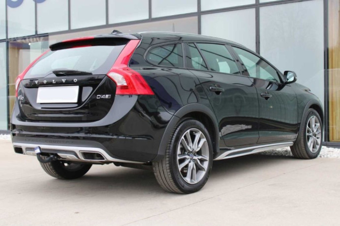 volvo-v60-cross-country-2018-awd-d4-2400ccm-134000km-big-3