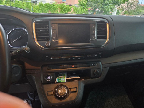 toyota-proace-verso-family-big-0
