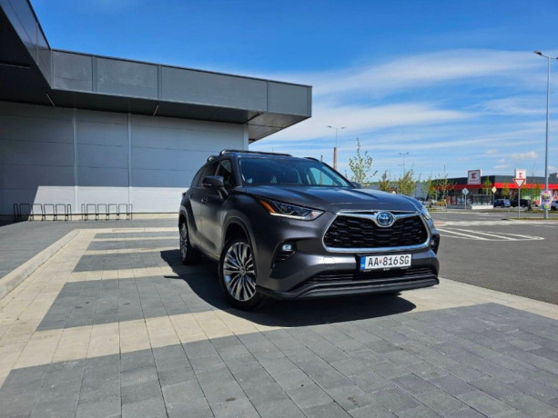 toyota-highlander-25-hybrid-dynamic-force-prestige-awd-e-cvt-139kw190hp-a1-big-3