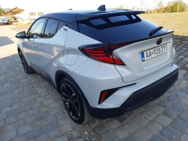 toyota-c-hr-20-hybrid-dynamic-force-gr-sport-e-cvt-112kw150hp-a1-big-3