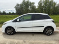toyota-yaris-133-dual-vvt-i-style-73kw99hp-m6-small-1