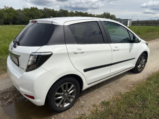 toyota-yaris-133-dual-vvt-i-style-73kw99hp-m6
