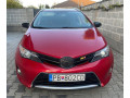 toyota-auris-16-touring-sport-small-2
