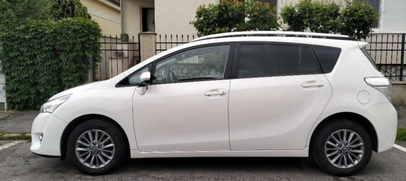 toyota-verso-18-i-7-miestne-84-846-km-rezervovane-big-0