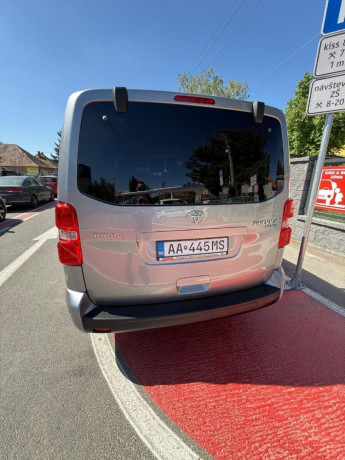 toyota-proace-verso-vip-zaruka-102028-big-2