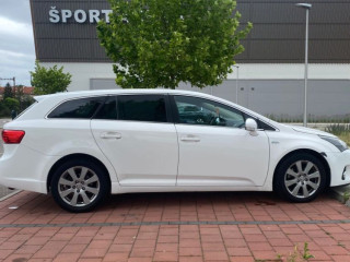 toyota-avensis-combi-toyota-avnsis-combi