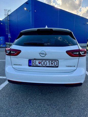 opel-insignia-st-20-cdti-ss-innovation-at8-125kw170hp-a8-big-2