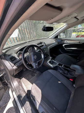 opel-insignia-st-insignia-20-cdti-130k-96kw130hp-m6-big-3