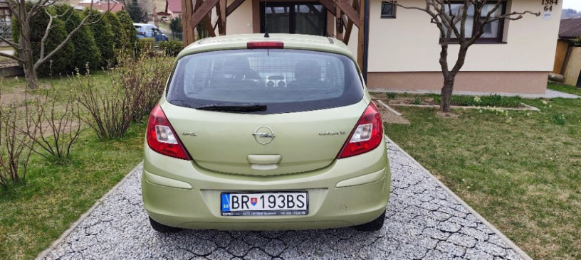 opel-corsa-12-16v-silverline-plus-59kw80hp-m5-big-2