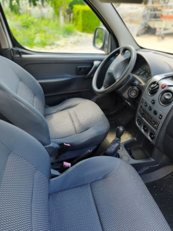 citroen-berlingo-16-hdi-16v-plus-klima-55kw75hp-m5-big-3