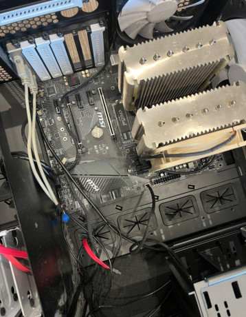 pc-skrinka-fractal-design-define-xl-r2-msi-b450-noctua-big-1